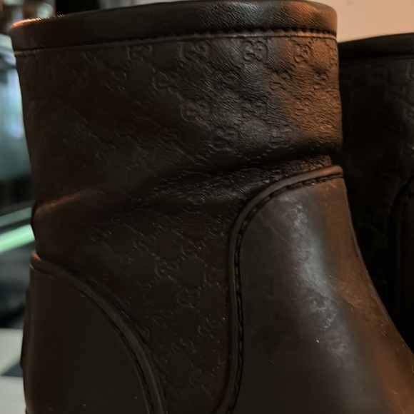 Gucci size 6 low rain boot - Picture 2 of 7